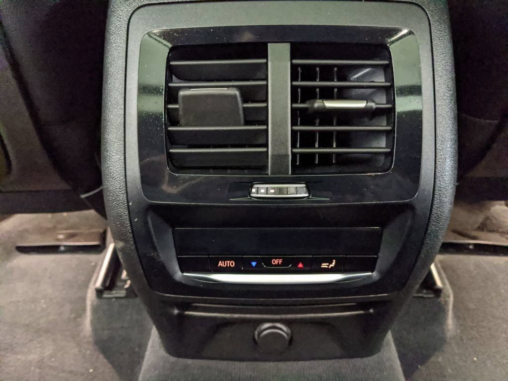 Used 2019 BMW X3 sDrive30i w/ Driving Assistance Package RWD image 21