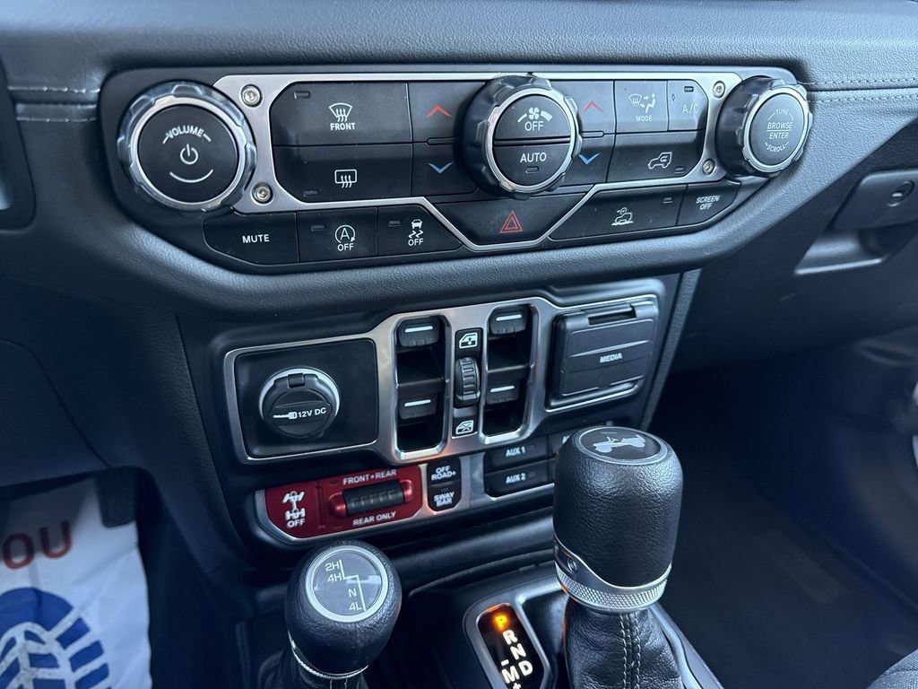 Used 2024 Jeep Wrangler Unlimited Rubicon image 39