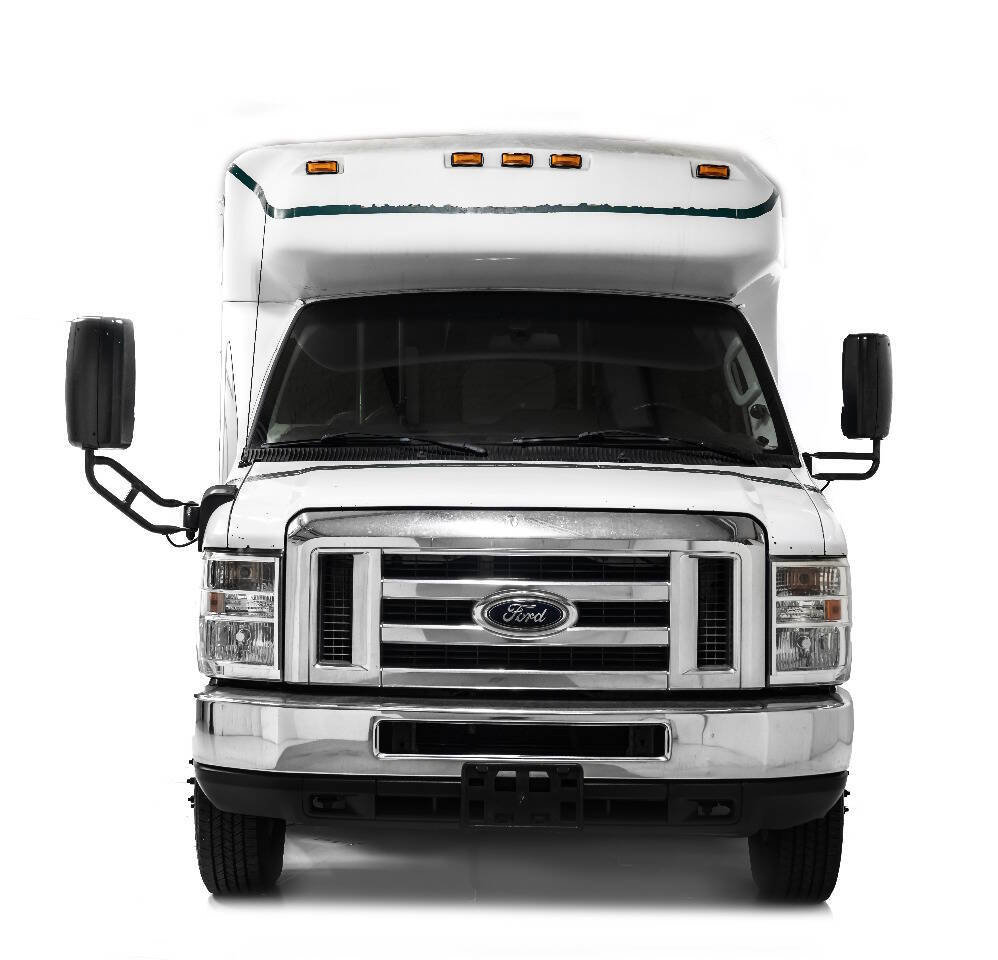 Used 2016 Ford E-350 and Econoline 350 Super Duty w/ Shuttle Bus Prep Package image 7
