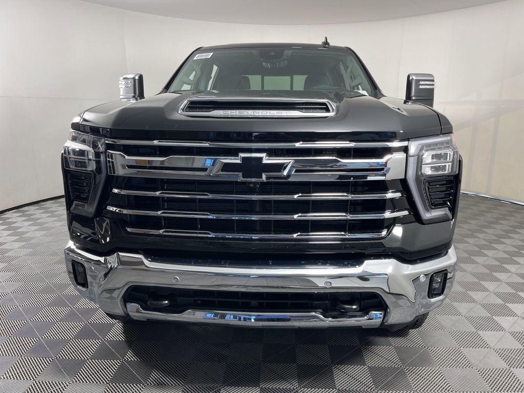 New 2026 Chevrolet Silverado 2500 LTZ image 7