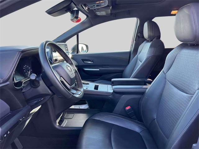 Certified 2024 Toyota Sienna XLE Woodland Edition image 21