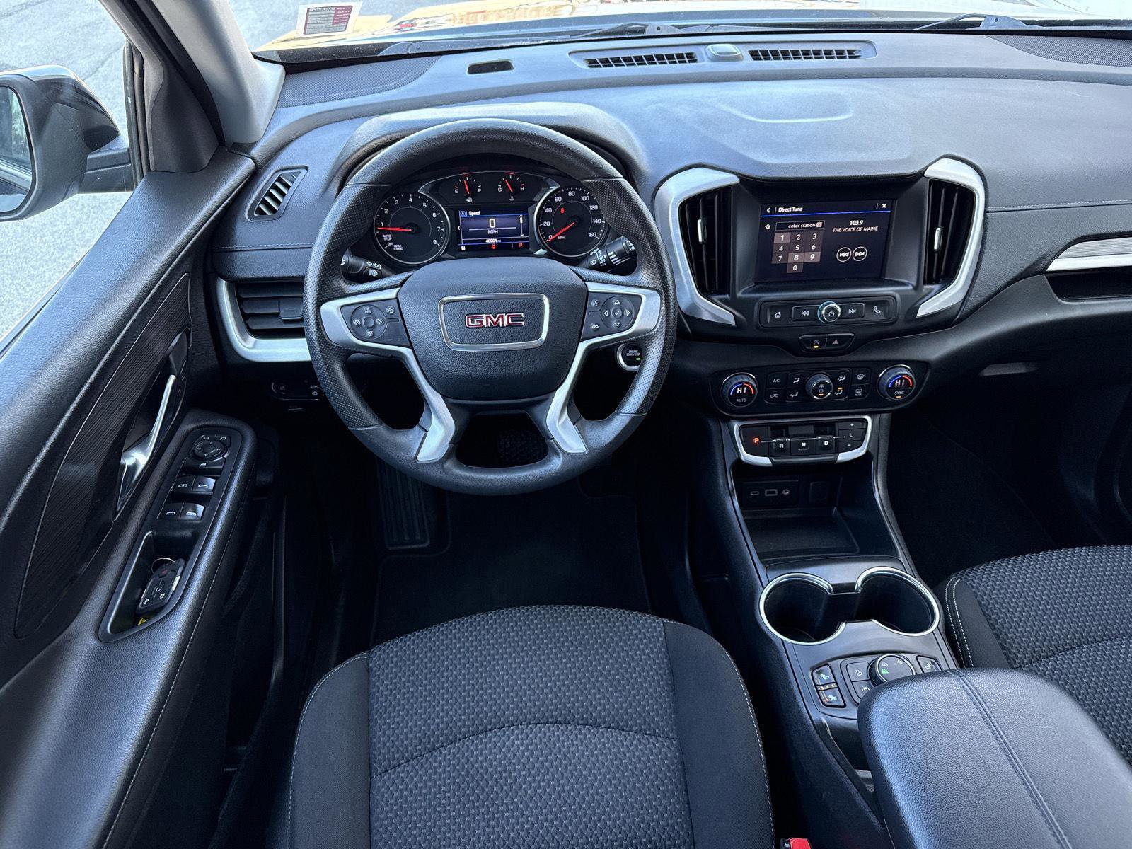 Used 2022 GMC Terrain SLE w/ Driver Convenience Package image 14