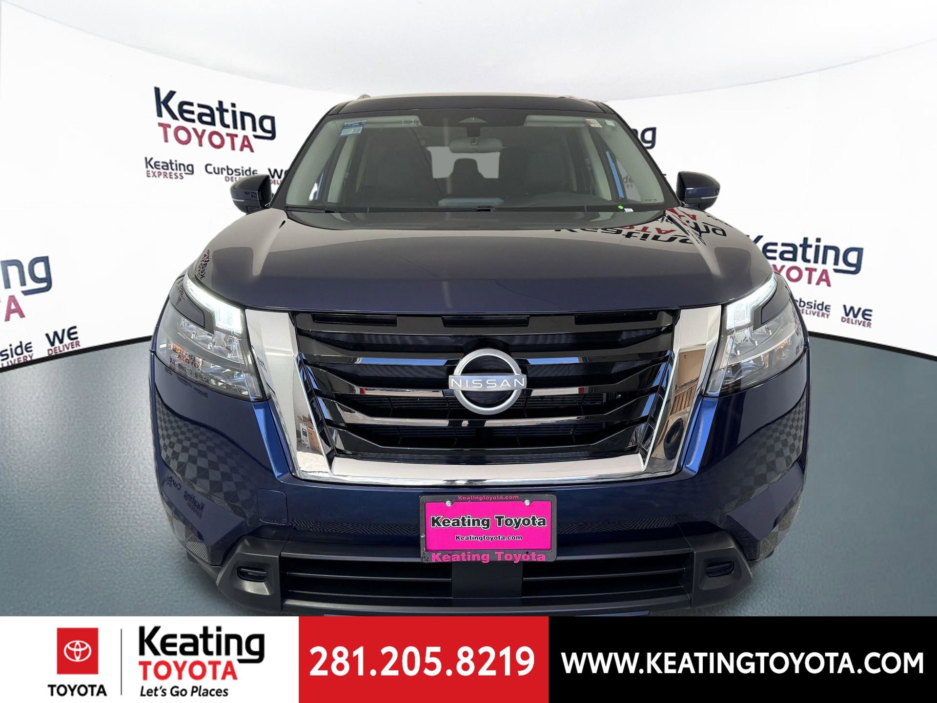 Used 2024 Nissan Pathfinder SV image 10