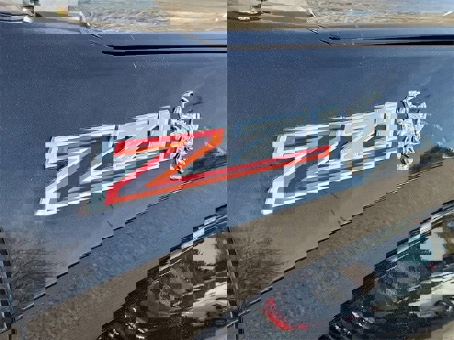 Used 2019 Chevrolet Silverado 1500 Custom Trail Boss w/ Custom Convenience Package image 12