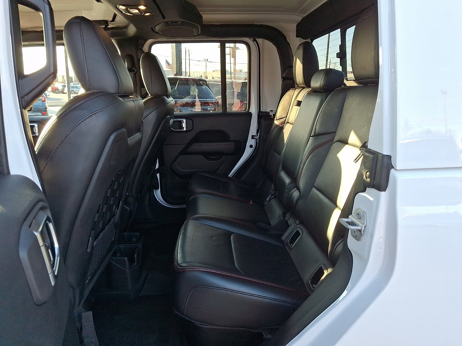 Used 2023 Jeep Gladiator Rubicon w/ LED Lighting Group image 11