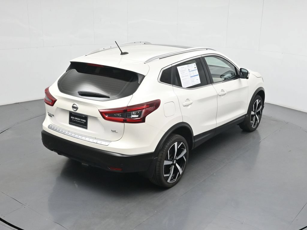 Used 2020 Nissan Rogue Sport SL w/ Premium Package FWD image 43