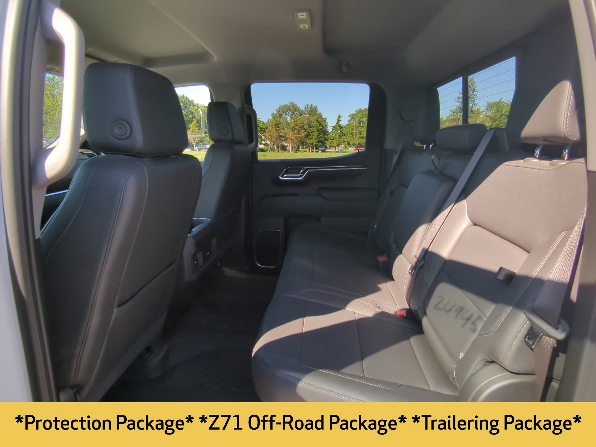 Used 2023 Chevrolet Silverado 1500 RST w/ RST All Star Premium Package AWD/4WD image 13