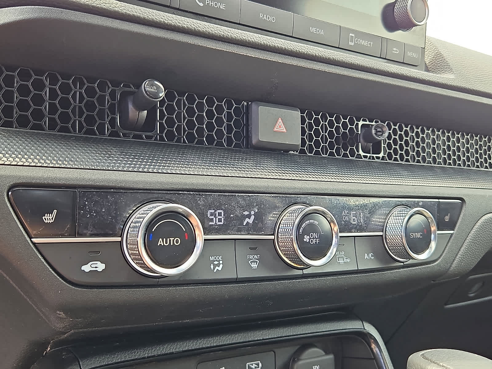 Used 2024 Honda CR-V EX image 17