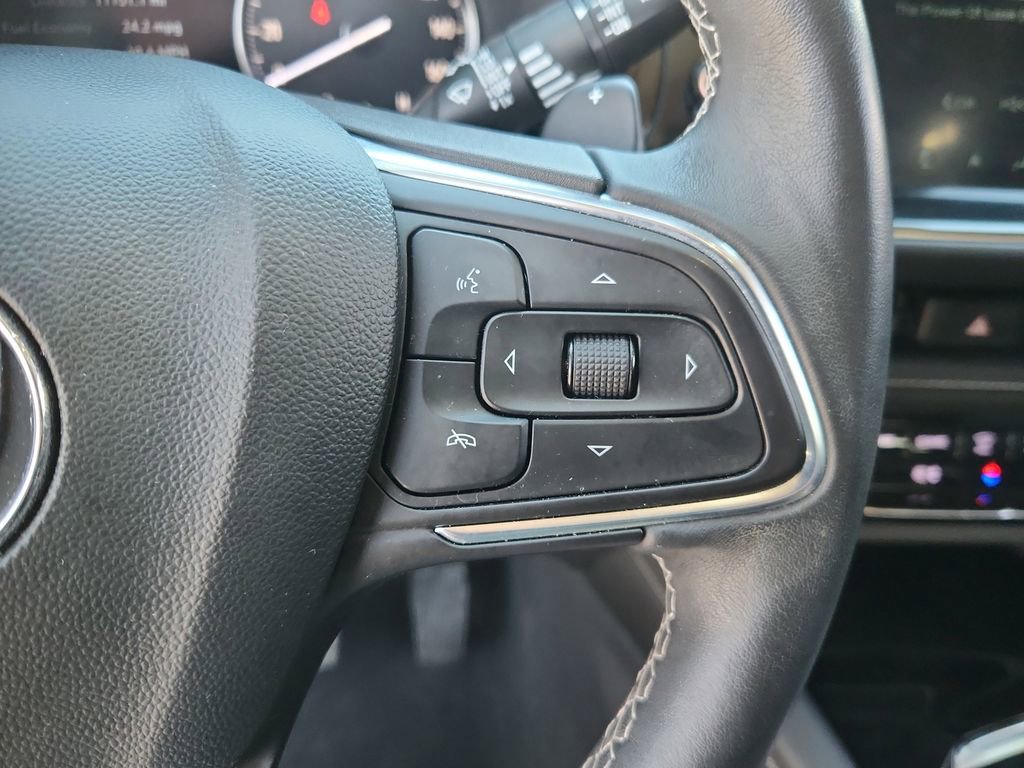 Used 2023 Buick Envision Essence w/ Technology Package I image 23