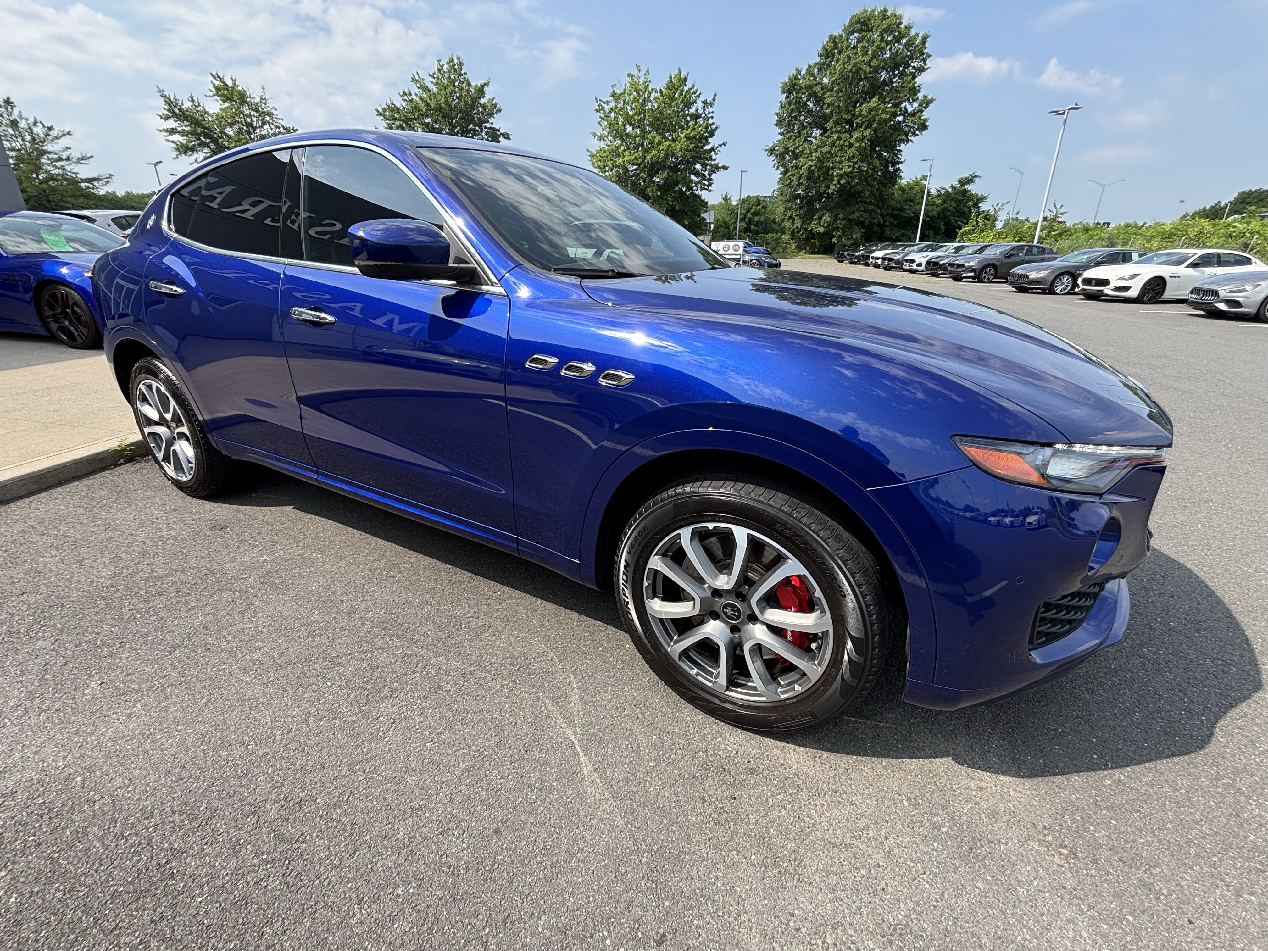 Used 2021 Maserati Levante S AWD/4WD image 9
