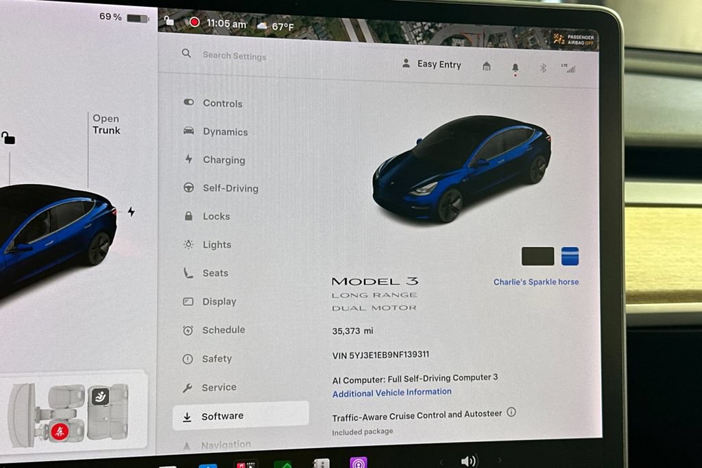 Used 2022 Tesla Model 3 Long Range AWD/4WD image 32