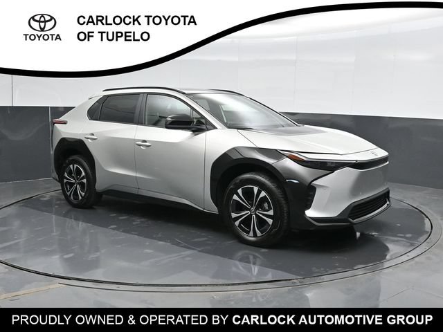 Used 2025 Toyota bZ4X FWD image 5