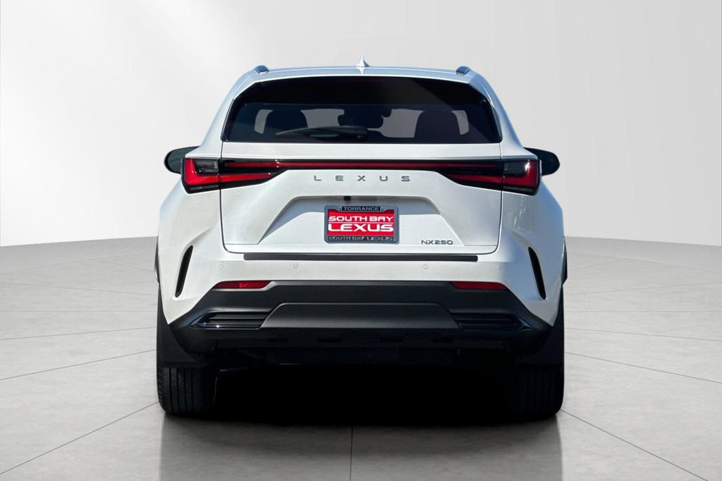 Used 2025 Lexus NX 250 FWD image 5