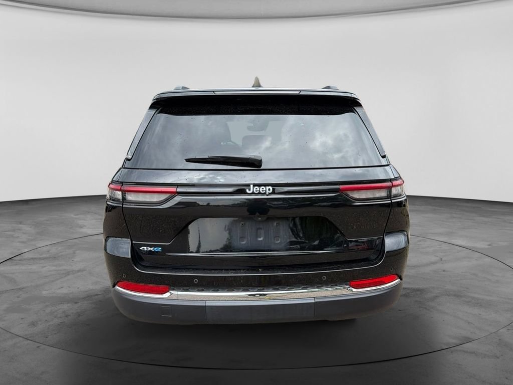 Used 2024 Jeep Grand Cherokee Limited 4xe AWD/4WD image 6