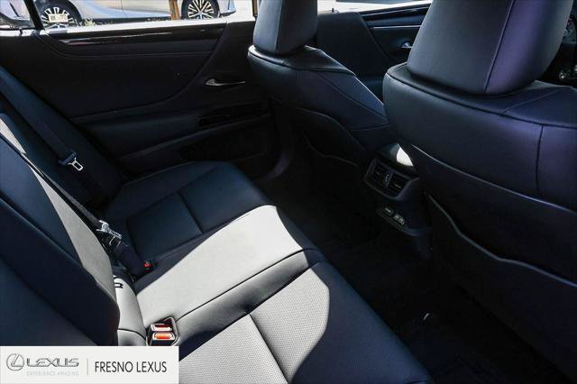 Certified 2025 Lexus ES 350 w/ Accessory Package (Z2) FWD image 13