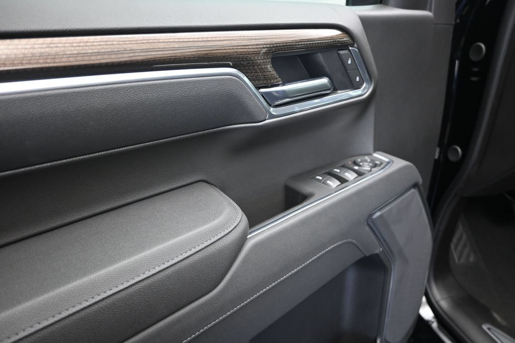 New 2026 Chevrolet Silverado 1500 LT AWD/4WD image 11