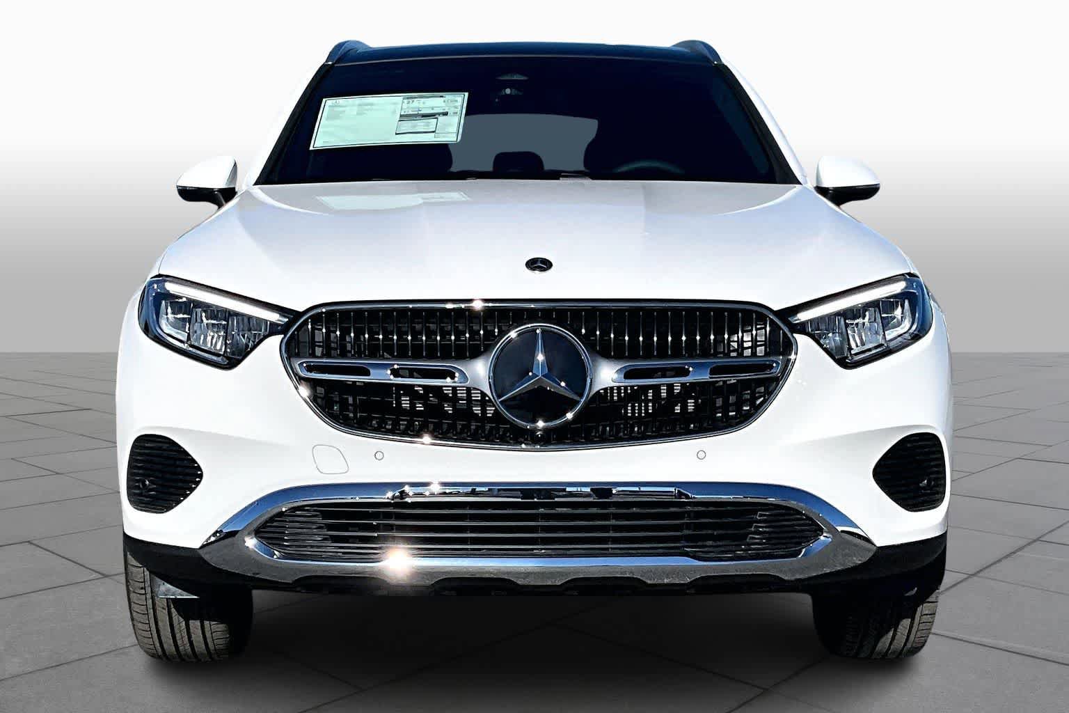 New 2026 Mercedes-Benz GLC 300 image 3