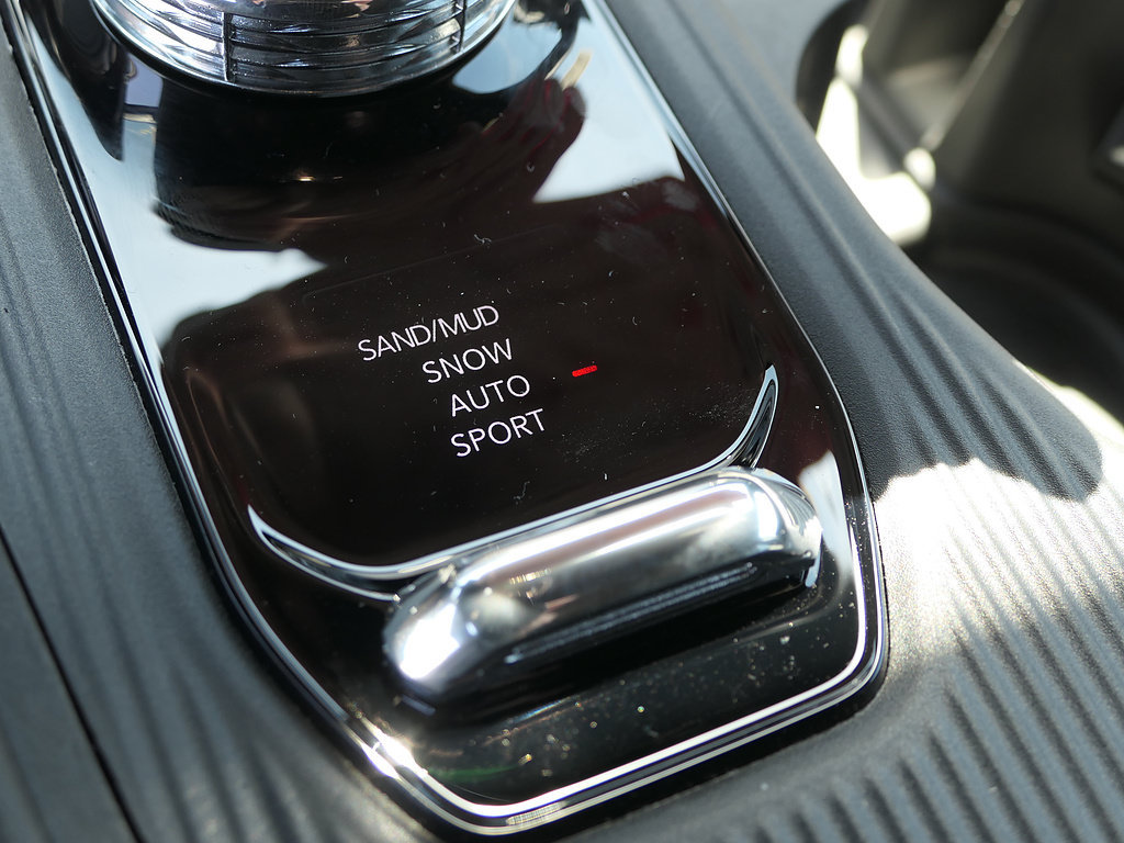 New 2026 Jeep Cherokee Limited AWD/4WD image 19