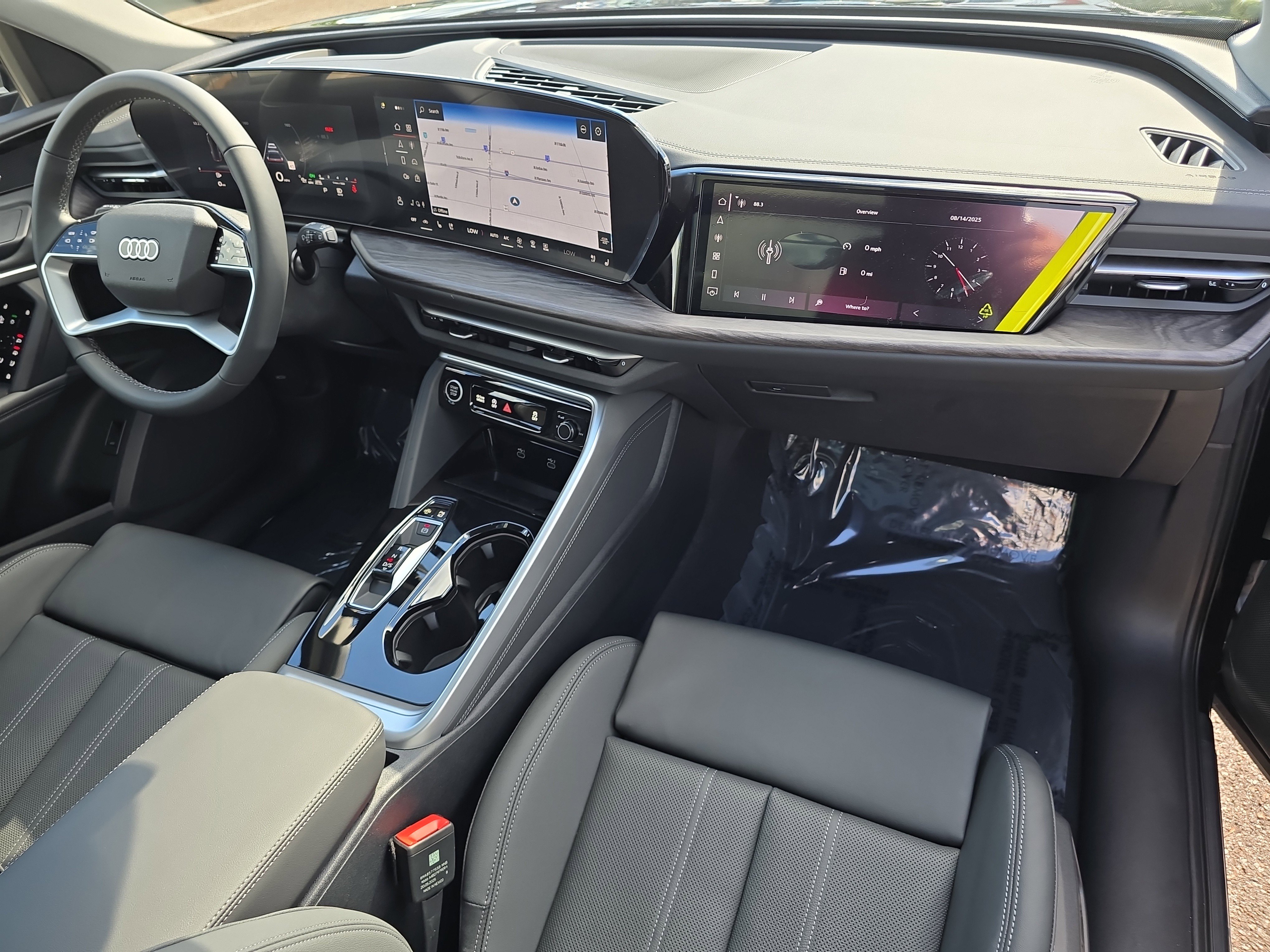 New 2025 Audi Q5 Prestige image 10