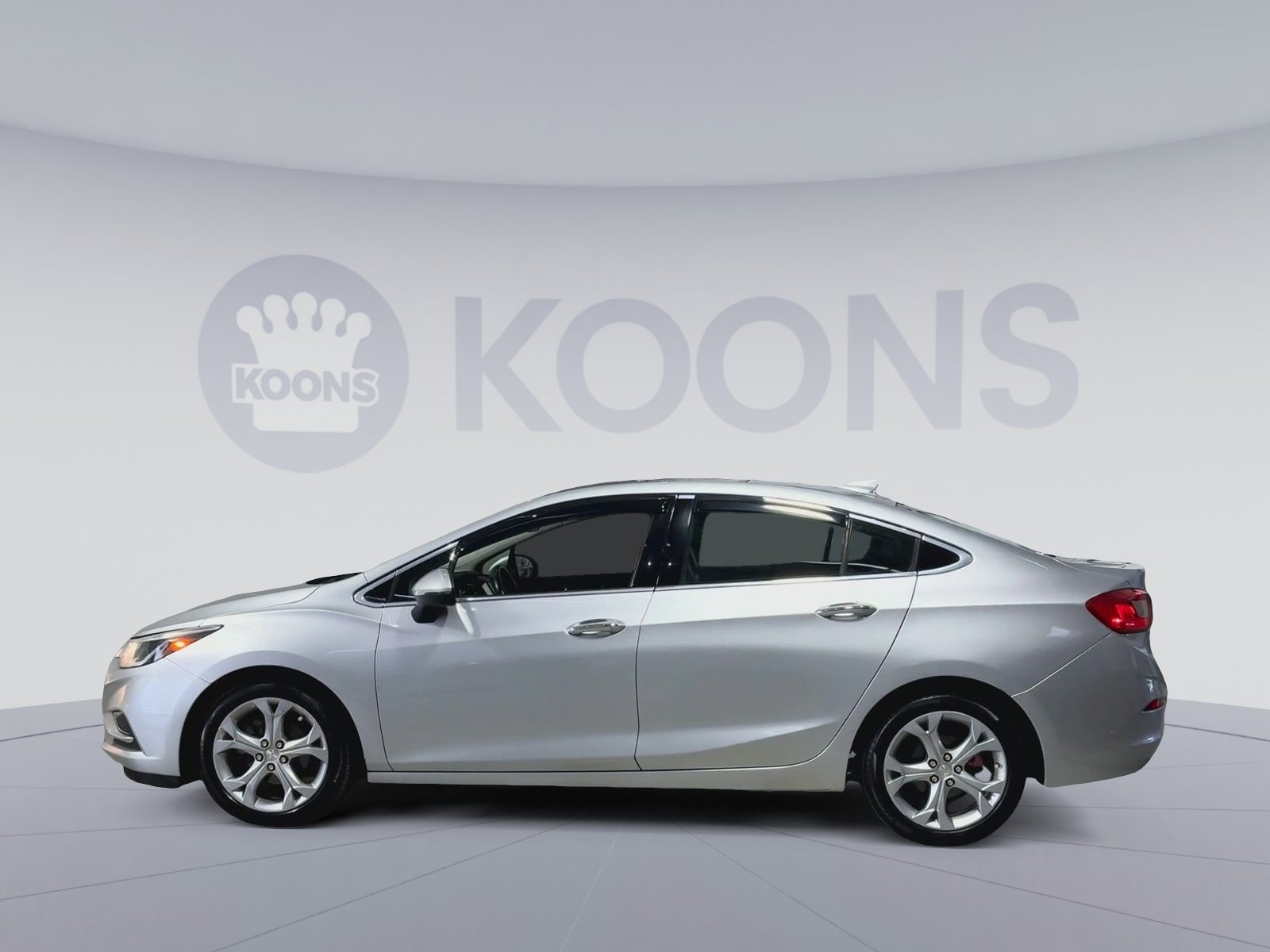 Used 2017 Chevrolet Cruze Premier image 7