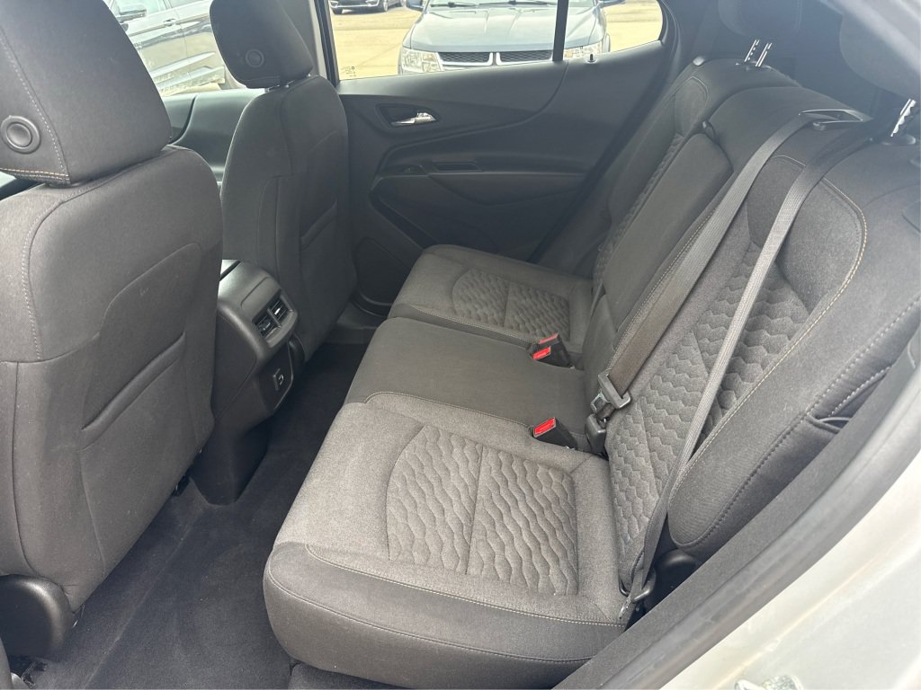 Used 2021 Chevrolet Equinox LT AWD/4WD image 12
