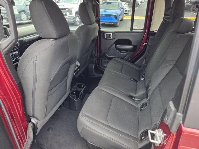 Used 2021 Jeep Gladiator Sport AWD/4WD image 11