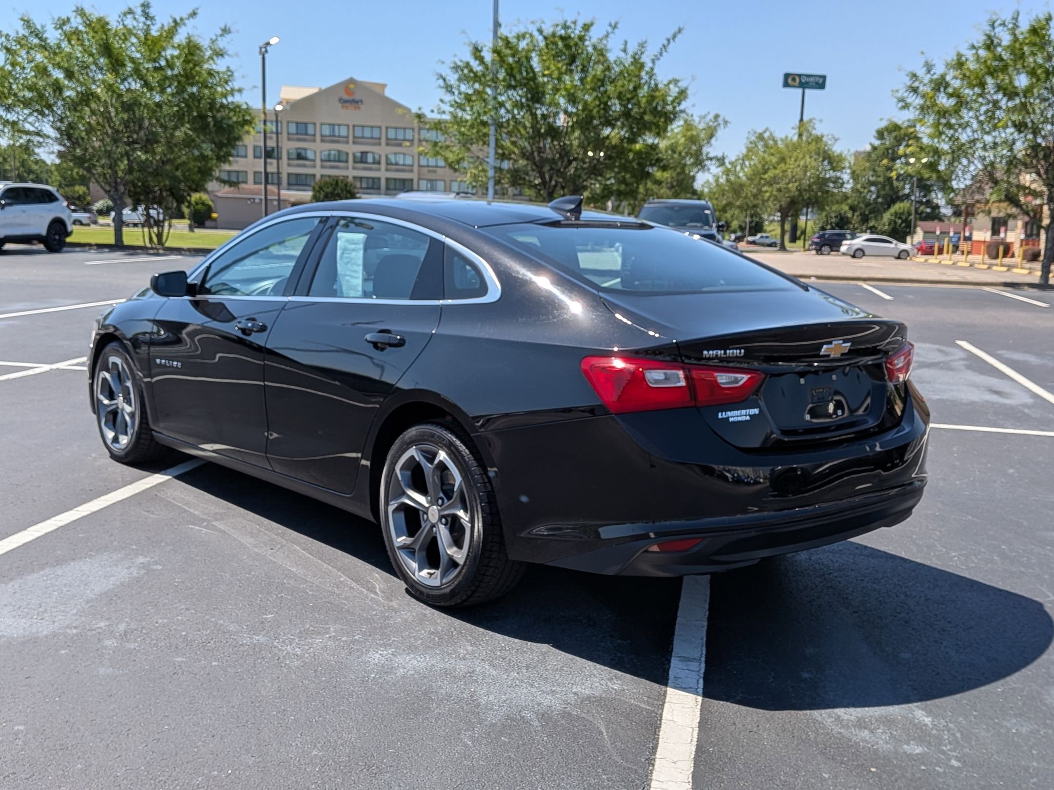 Used 2024 Chevrolet Malibu LT FWD image 5