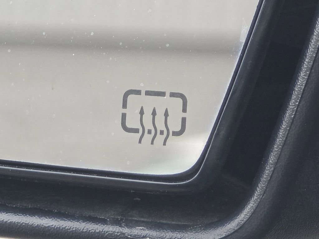 Used 2022 Jeep Compass Limited image 8