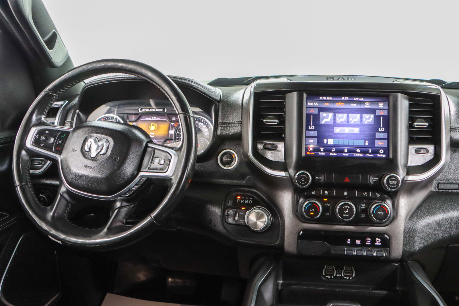 Used 2020 RAM 1500 Laramie w/ Sport Appearance Package image 17