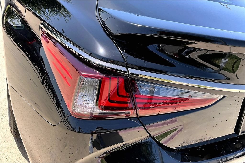 Used 2022 Lexus ES 350 F Sport FWD image 37