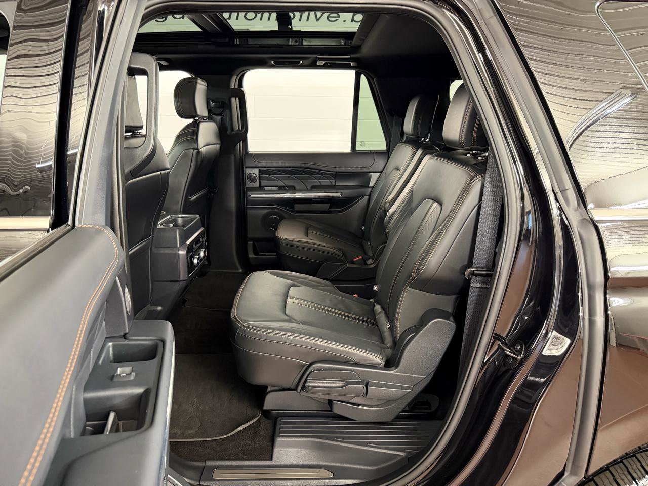 Used 2023 Ford Expedition Max Platinum AWD/4WD image 34