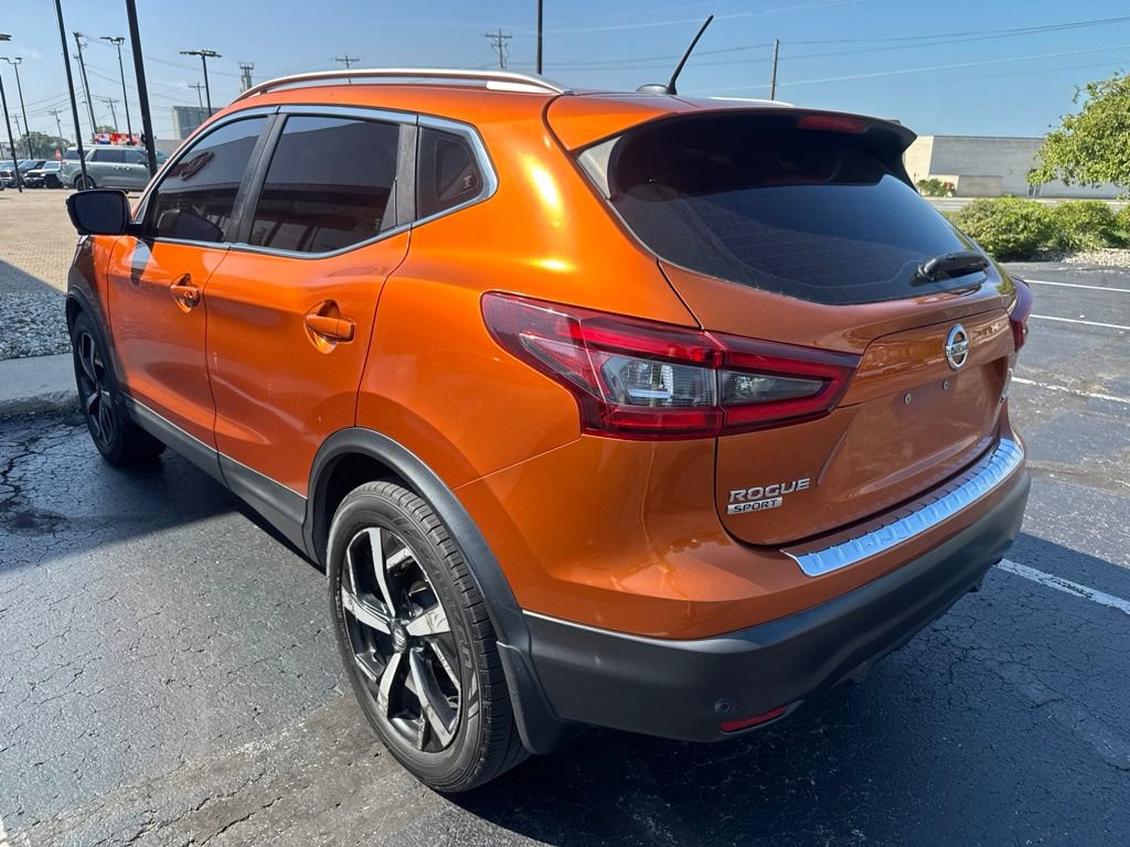 Used 2020 Nissan Rogue Sport SL w/ Premium Package AWD/4WD image 4
