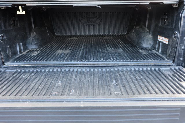 Used 2015 Ford F150 XLT w/ Equipment Group 302A Luxury image 12