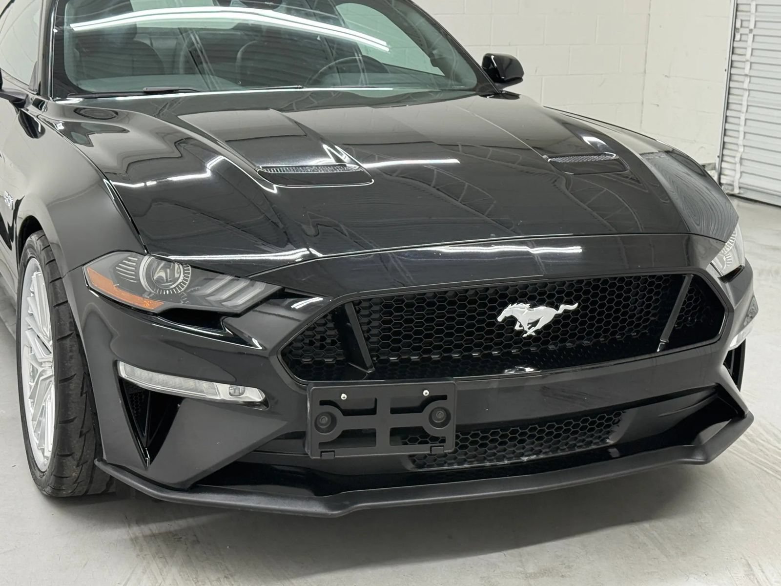 Used 2021 Ford Mustang GT Premium w/ Ford Safe & Smart Package RWD image 29