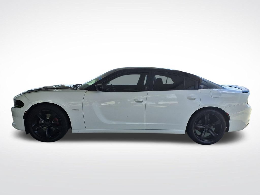 Used 2018 Dodge Charger R/T RWD image 10
