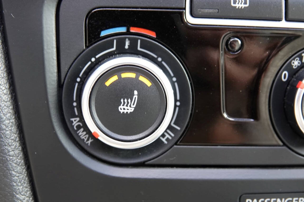 Used 2012 Volkswagen Jetta TDI FWD image 72