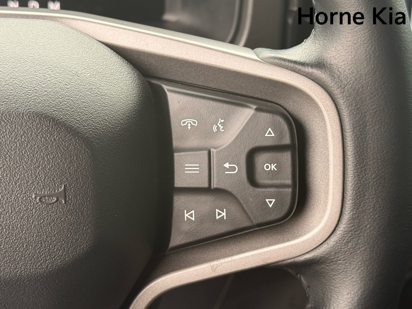 Used 2024 Ford Bronco Black Diamond image 16