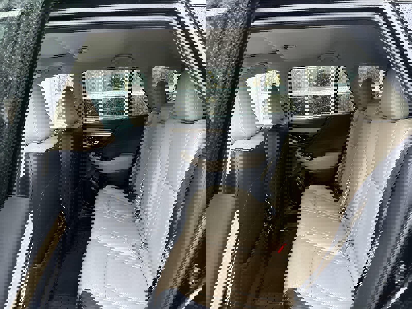 Used 2021 Subaru Outback Limited image 6