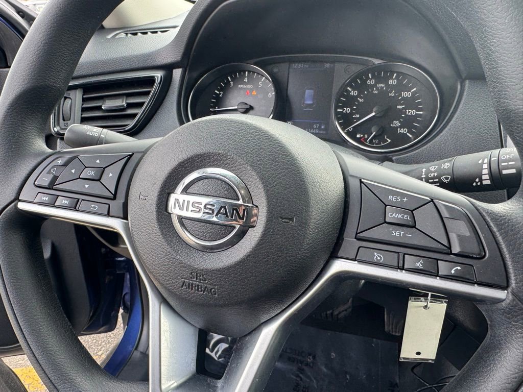 Used 2019 Nissan Rogue S image 27