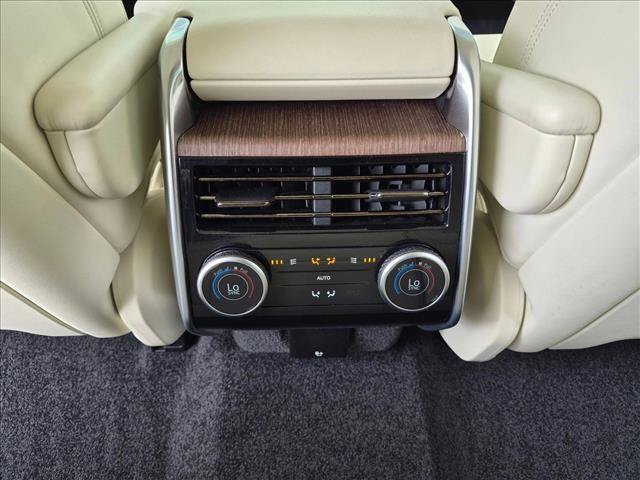 Certified 2024 Land Rover Range Rover SE AWD/4WD image 18