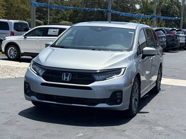 New 2026 Honda Odyssey Touring image 13