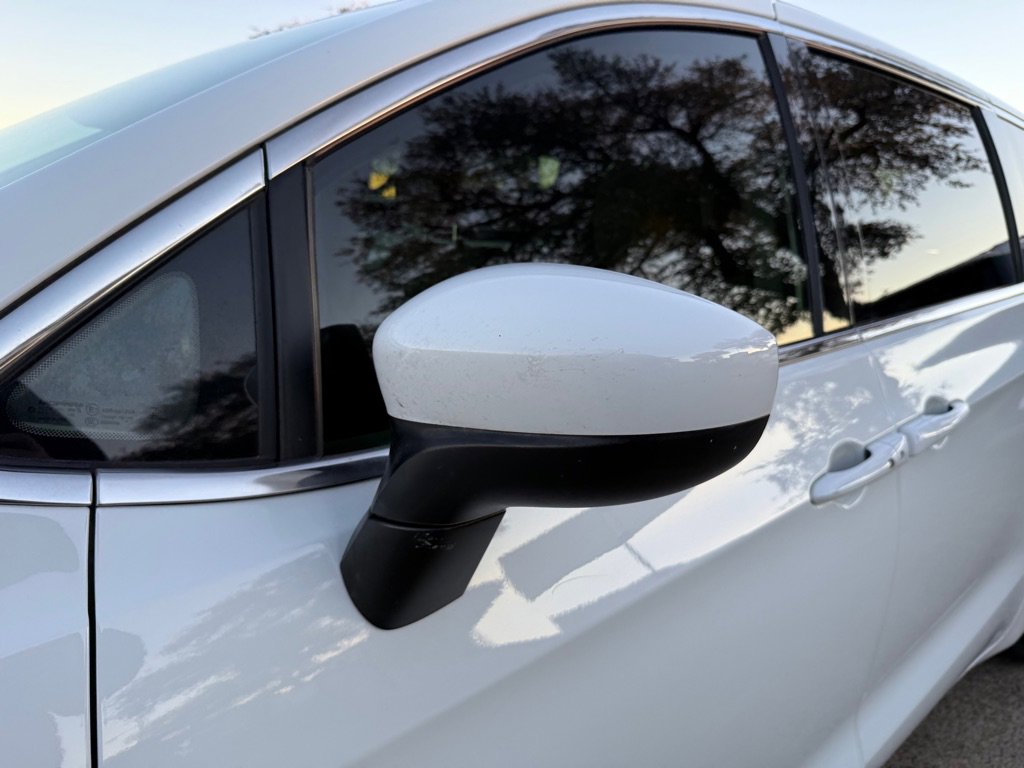 Used 2017 Chrysler Pacifica LX image 10