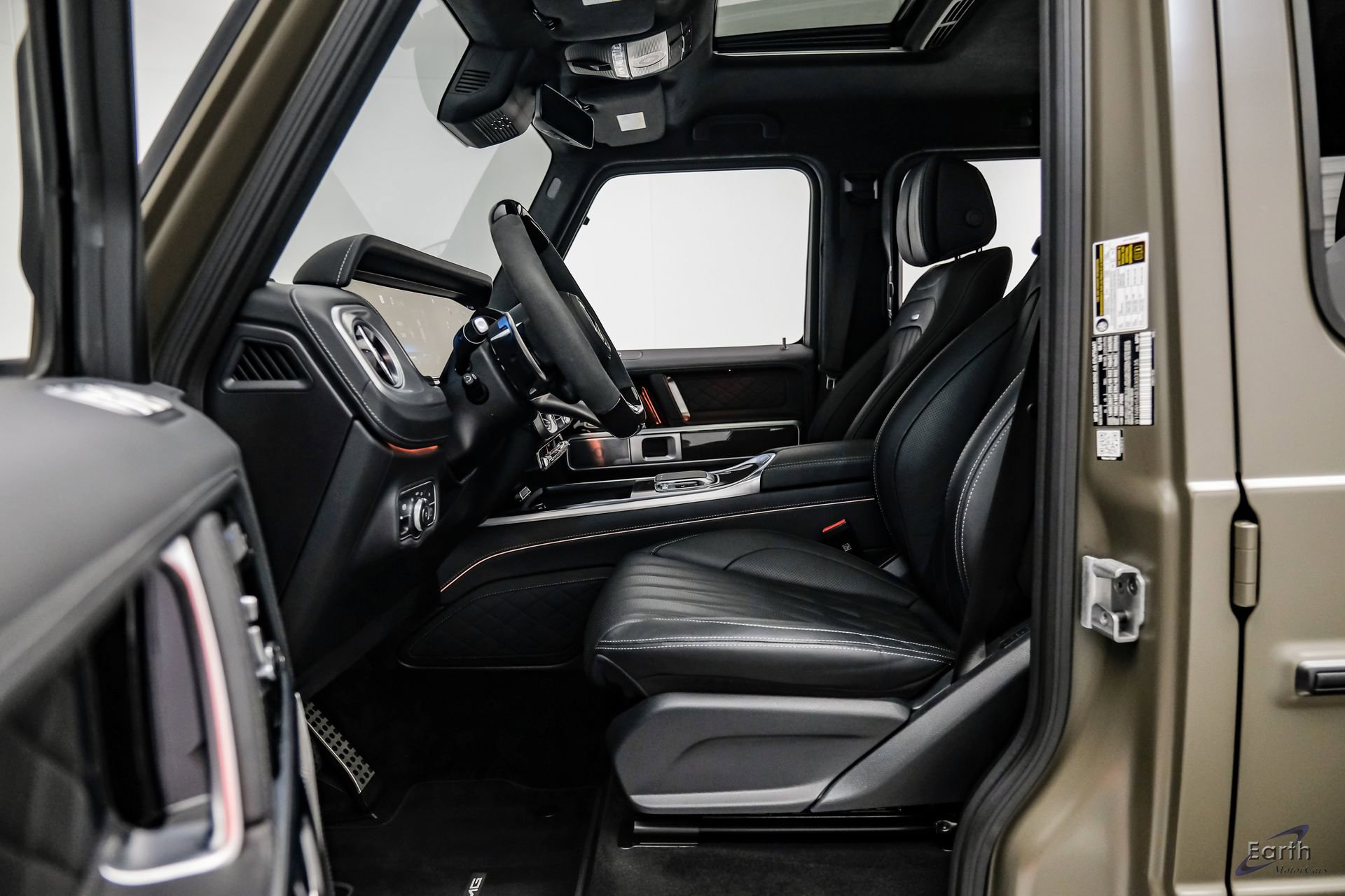 Used 2025 Mercedes-Benz G 63 AMG 4MATIC image 39