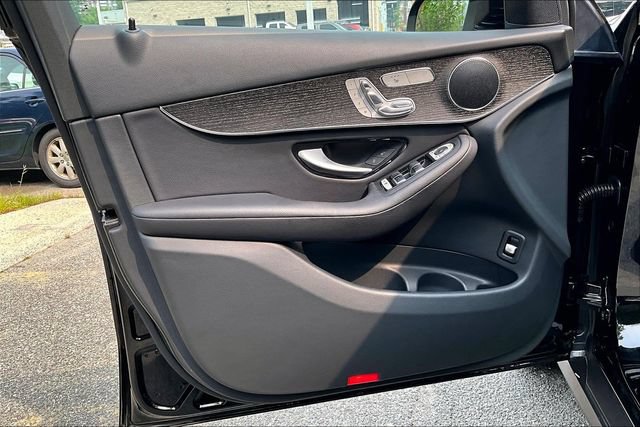 Certified 2022 Mercedes-Benz GLC 300 4MATIC w/ Multimedia Package Lite image 18