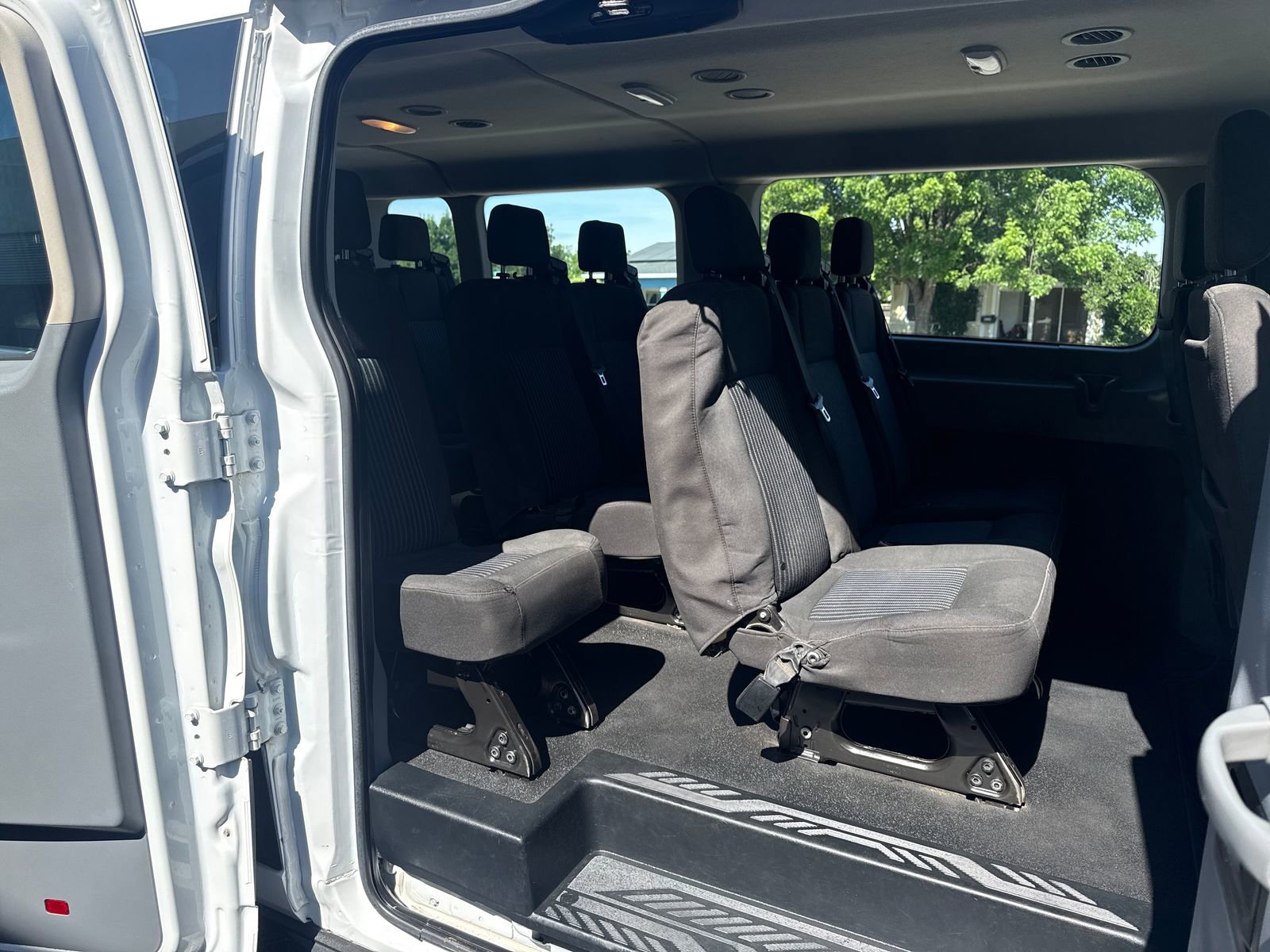 Used 2019 Ford Transit 350 XL RWD image 25
