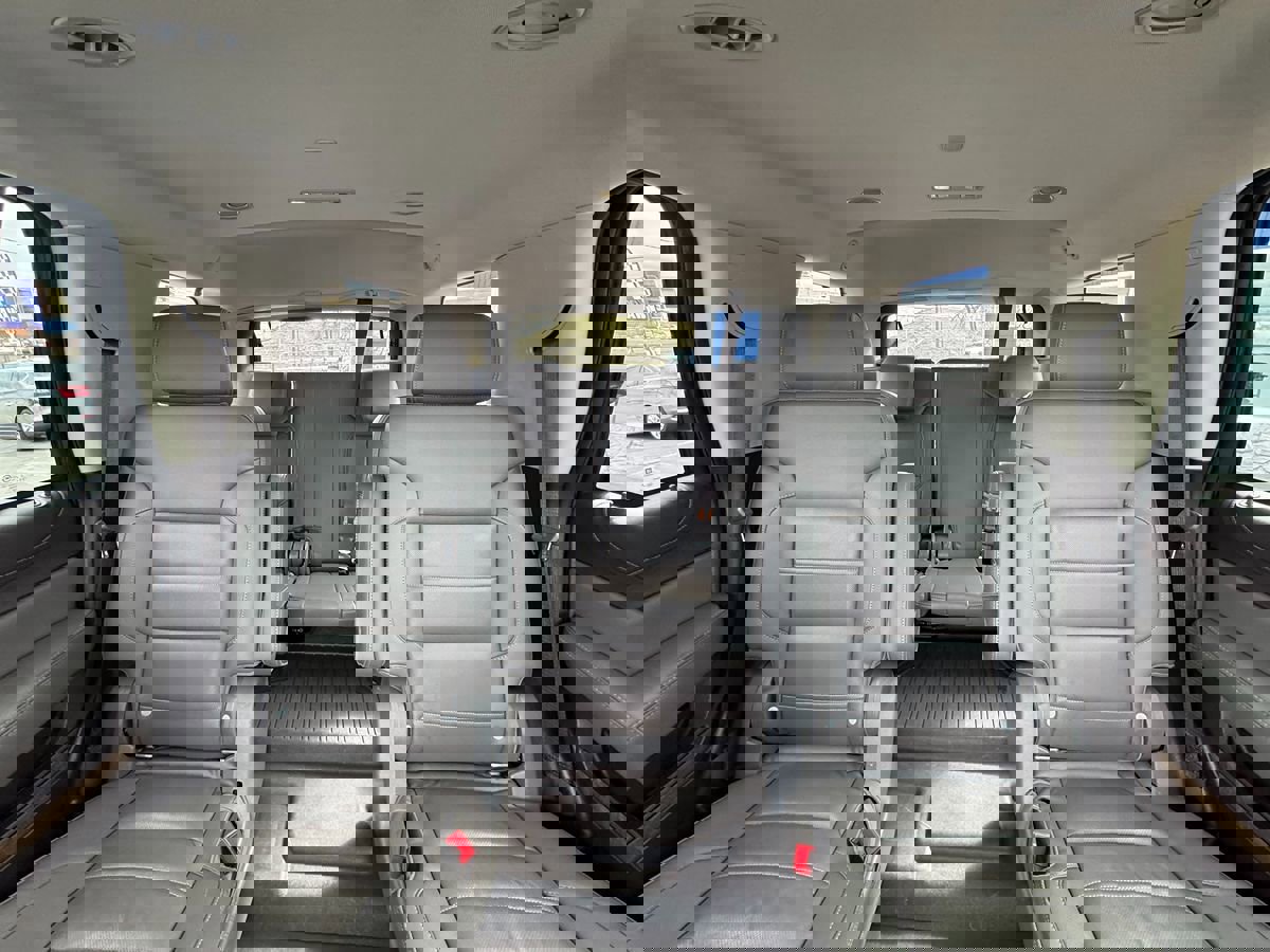 Used 2020 GMC Yukon Denali w/ Denali Ultimate Package AWD/4WD image 28