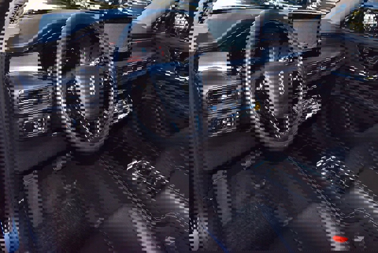 Certified 2025 Lincoln Corsair Grand Touring w/ Equipment Group 301A image 35