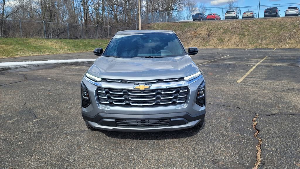 New 2026 Chevrolet Equinox LT w/ Convenience Package II image 4