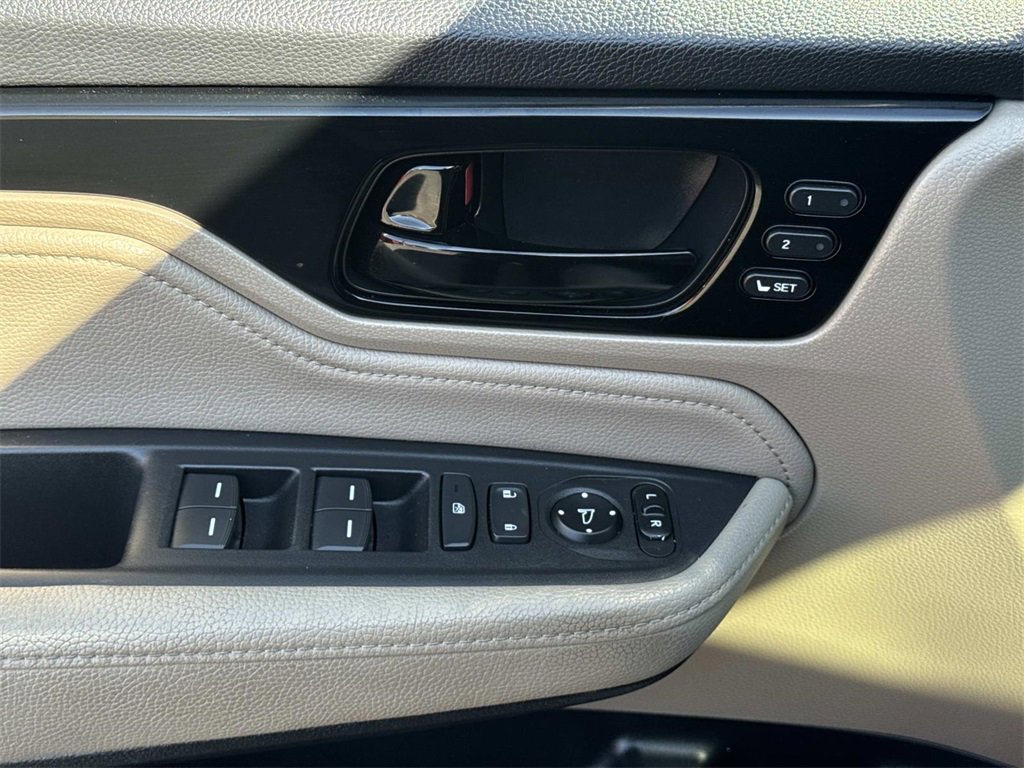 Used 2023 Honda Odyssey Touring image 39