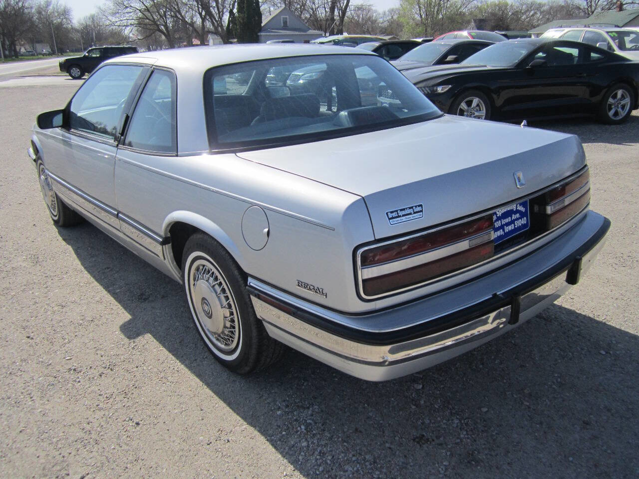 Used 1993 Buick Regal Limited image 6